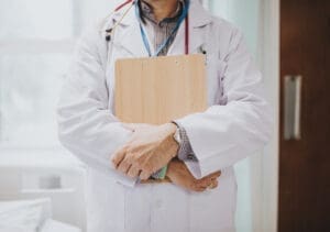 negligence lawyer in Israel - photo of doctor with clipboard